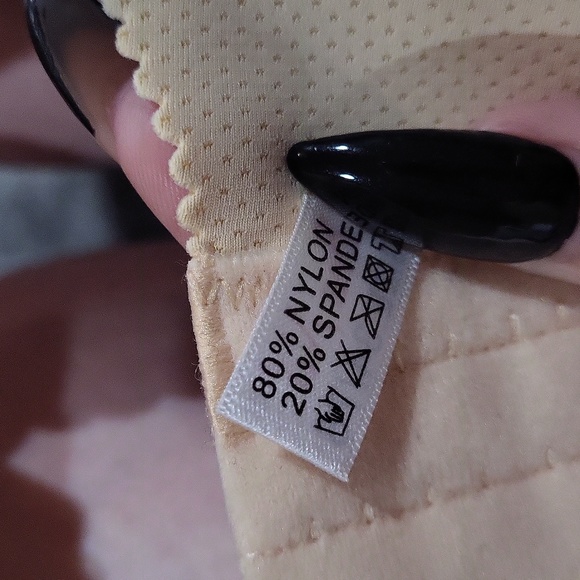 New Bee Na Bra - Picture 11 of 12